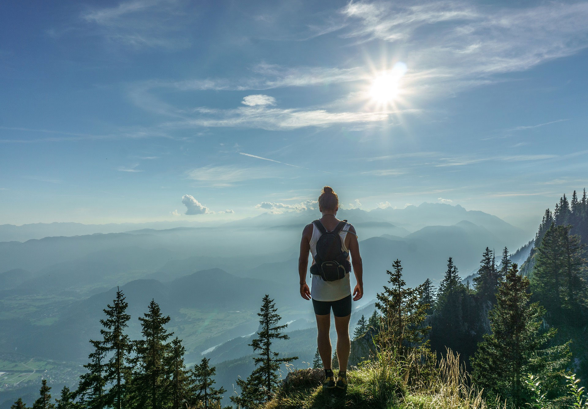 Onar Travel Hiker Background